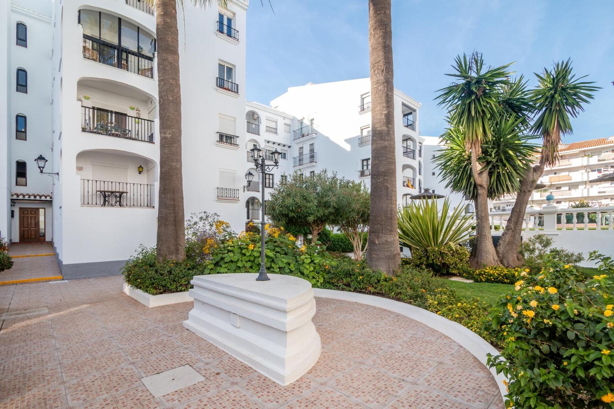 Close To The Beach, 5 Minutes Walk San Luis de Sabinillas Exterior foto